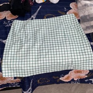 Green plaid skirt with slit on the side